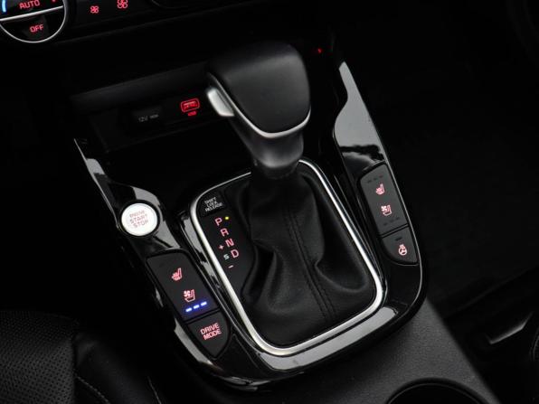 Kia Soul III с пробегом 2022 года, цена 2 499 000 рублей, 47982 км, хэтчбек, Автокод Объявления