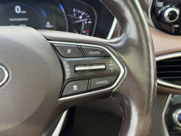 Hyundai Santa Fe IV с пробегом 2018 года, цена 3 150 000 рублей, 186800 км, внедорожник, Автокод Объявления