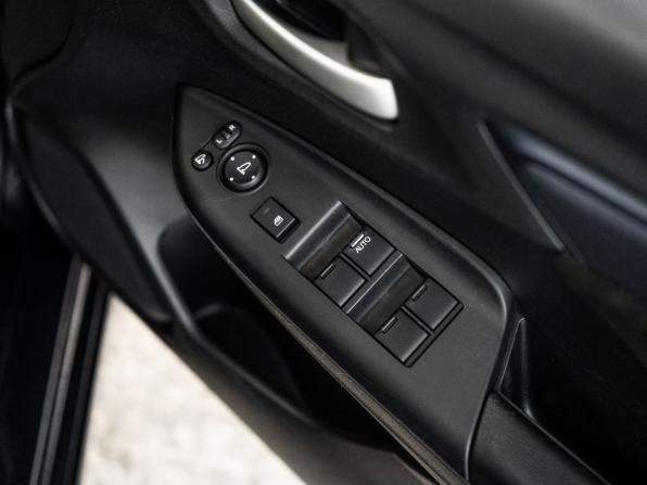 Honda Shuttle II с пробегом 2016 года, цена 1 350 500 рублей, 55309 км, универсал, Автокод Объявления