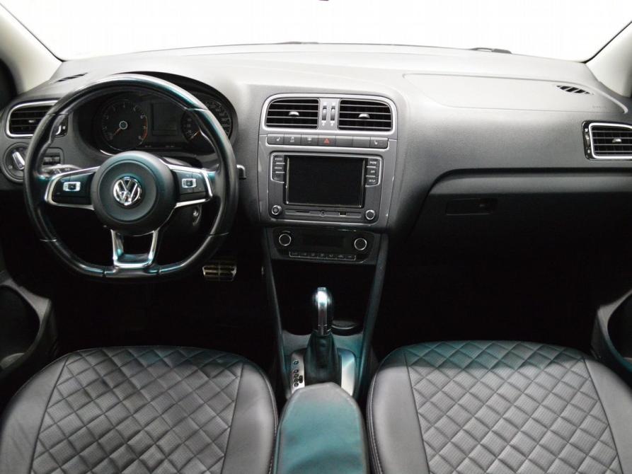 Volkswagen Polo V Рестайлинг Санкт-Петербург  - изображение 14