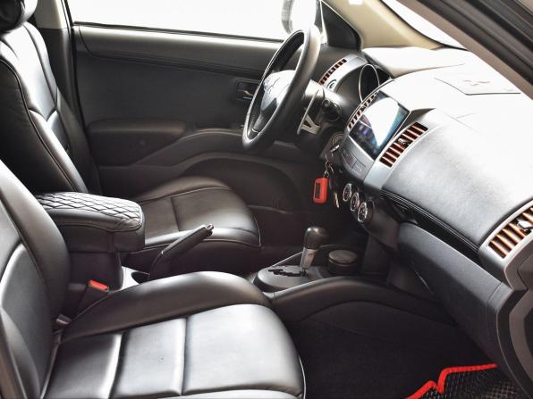 Mitsubishi Outlander II Рестайлинг с пробегом 2009 года, цена 1 025 000 рублей, 250918 км, внедорожник, Автокод Объявления