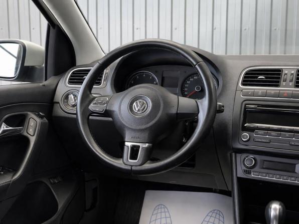 Volkswagen Polo V с пробегом 2011 года, цена 797 000 рублей, 174269 км, седан, Автокод Объявления