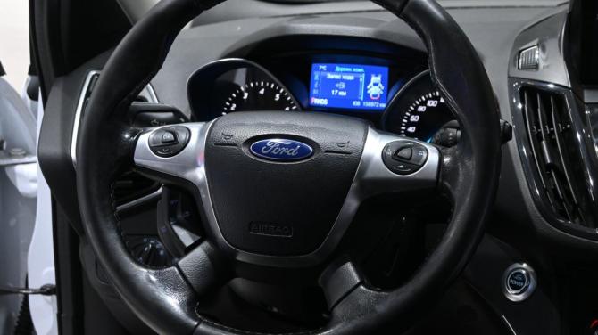 Ford Kuga II с пробегом 2013 года, цена 1 125 000 рублей, 156290 км, внедорожник, Автокод Объявления