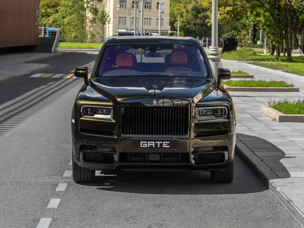 Новый Rolls-Royce Cullinan I 2024 года, цена 78 400 000 рублей, внедорожник, Автокод Объявления