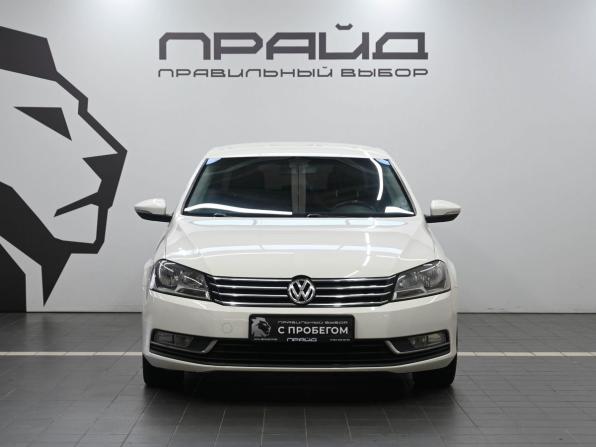 Volkswagen Passat B7 с пробегом 2012 года, цена 1 279 900 рублей, 208000 км, седан, Автокод Объявления
