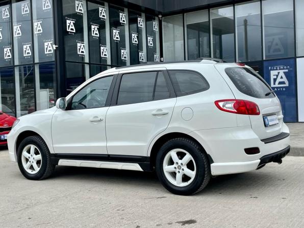Hyundai Santa Fe II с пробегом 2009 года, цена 990 000 рублей, 285200 км, внедорожник, Автокод Объявления