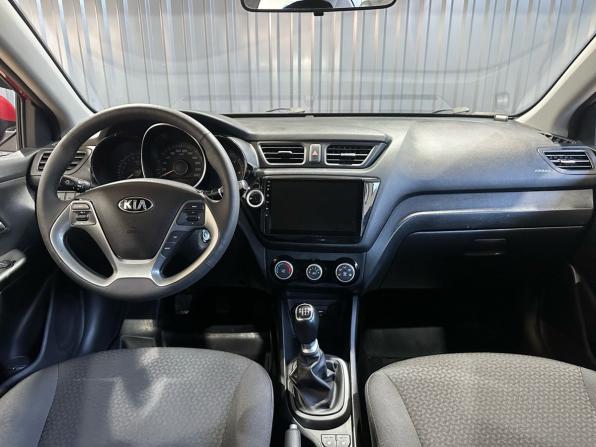 Kia Rio III Рестайлинг с пробегом 2015 года, цена 1 349 900 рублей, 21000 км, седан, Автокод Объявления