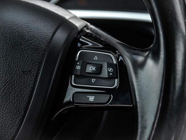 Volkswagen Touareg II Рестайлинг с пробегом 2015 года, цена 3 150 000 рублей, 188986 км, внедорожник, Автокод Объявления