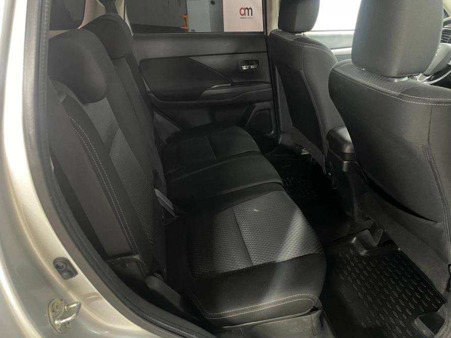 Mitsubishi Outlander III Рестайлинг 2 Санкт-Петербург  - изображение 20