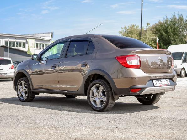 Renault Logan II Рестайлинг с пробегом 2019 года, цена 1 169 000 рублей, 118979 км, седан, Автокод Объявления