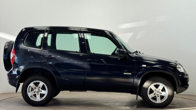 Chevrolet Niva I Рестайлинг с пробегом 2017 года, цена 599 000 рублей, 82041 км, внедорожник, Автокод Объявления