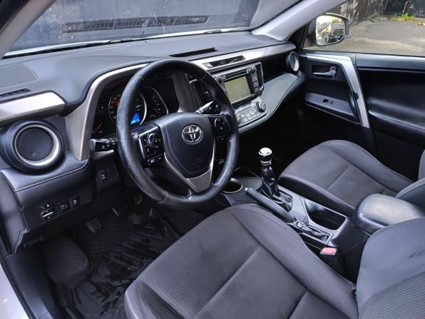 Toyota RAV4 IV (XA40) с пробегом 2013 года, цена 1 699 000 рублей, 208430 км, внедорожник, Автокод Объявления