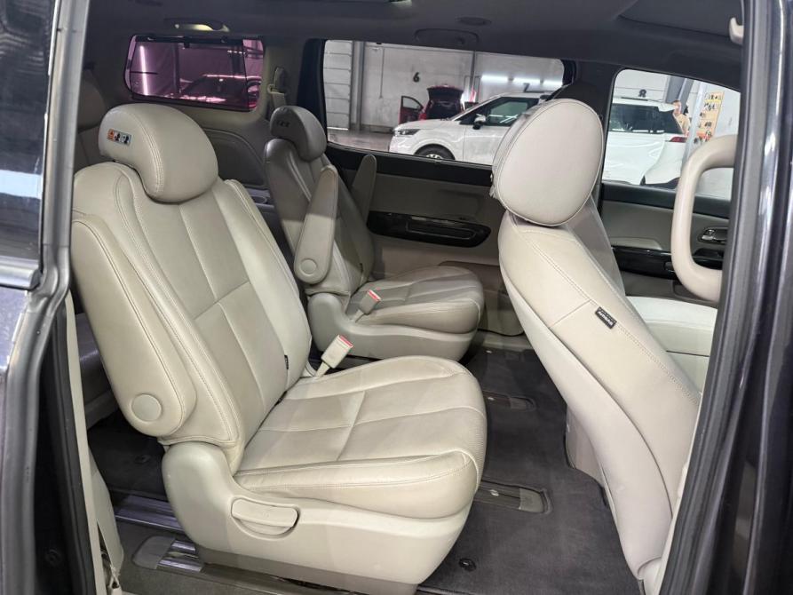 Kia Carnival III Краснодар  - изображение 15