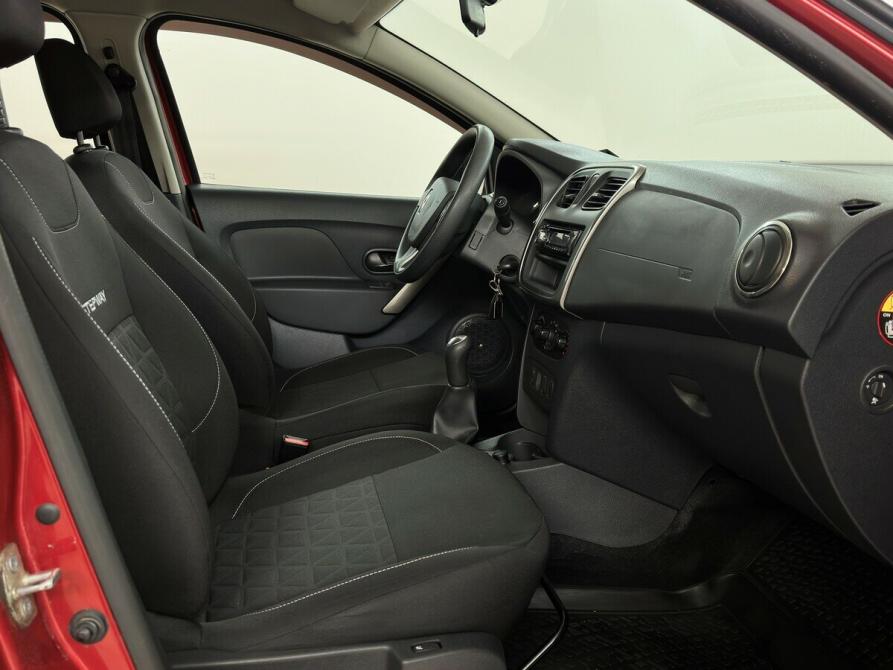 Renault Sandero II Москва  - изображение 9