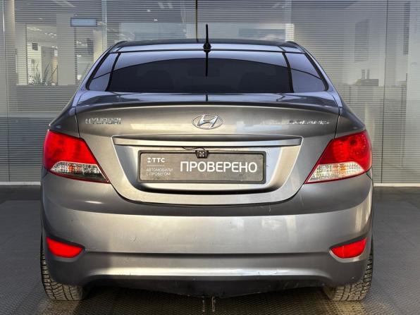 Hyundai Solaris I с пробегом 2013 года, цена 705 000 рублей, 139000 км, седан, Автокод Объявления