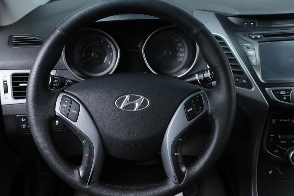 Hyundai Elantra V (MD) Рестайлинг Челябинск  - изображение 13
