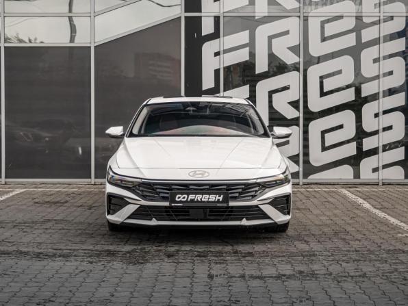 Hyundai Elantra VII (CN7) Рестайлинг с пробегом 2023 года, цена 2 050 000 рублей, 48846 км, седан, Автокод Объявления