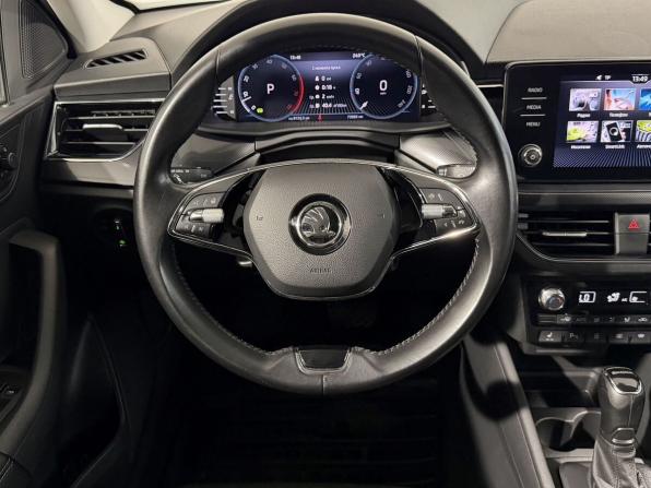 Skoda Rapid II с пробегом 2022 года, цена 1 849 800 рублей, 73000 км, лифтбек, Автокод Объявления