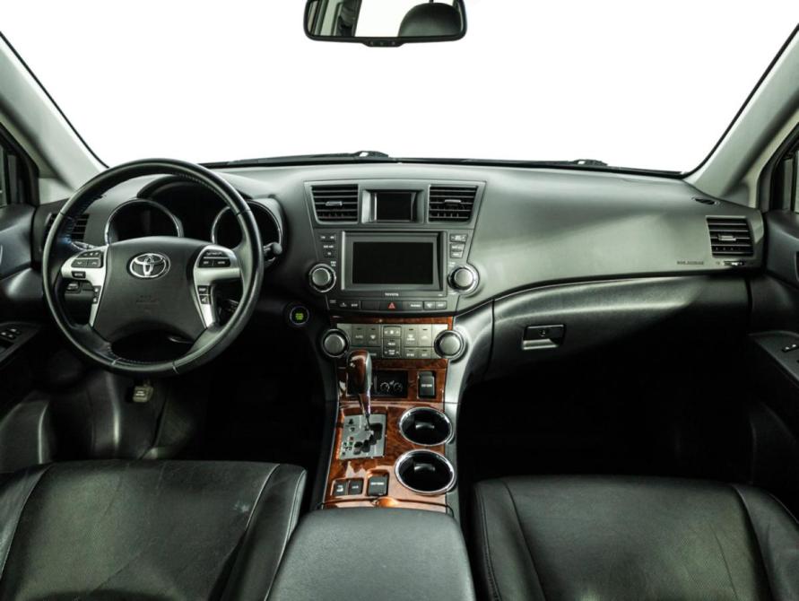 Toyota Highlander II (XU40) Рестайлинг Санкт-Петербург  - изображение 14