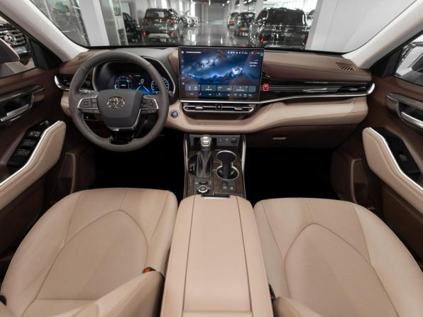 Toyota Highlander IV (XU70) с пробегом 2026 года, цена 5 980 000 рублей, 50 км, внедорожник, Автокод Объявления