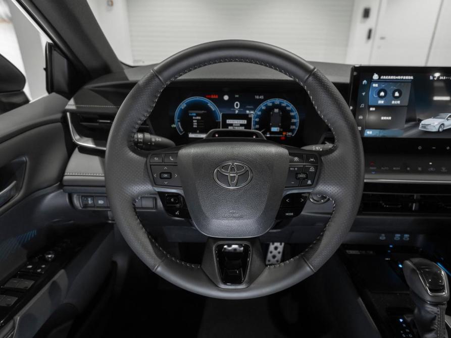 Toyota Camry IX (XV80) China Market Москва  - изображение 12