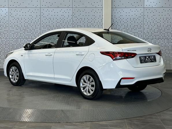 Hyundai Solaris II с пробегом 2017 года, цена 510 000 рублей, 94639 км, седан, Автокод Объявления