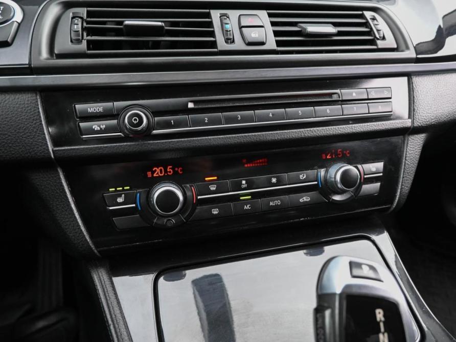 BMW 5 серии VI (F10/F11/F07) Рестайлинг Новороссийск  - изображение 22