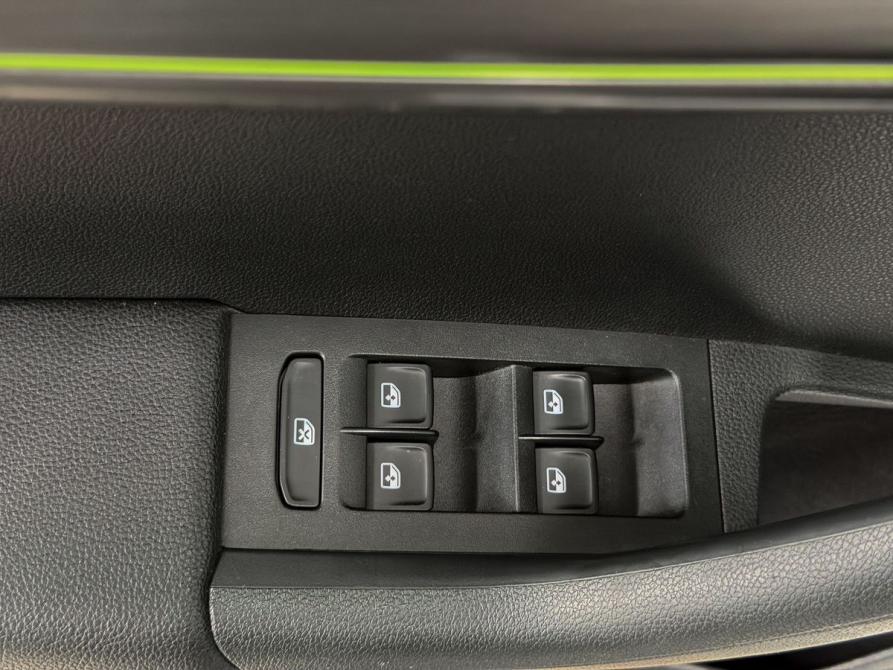 Skoda Octavia III (A7) Рестайлинг Ростов-на-Дону  - изображение 20