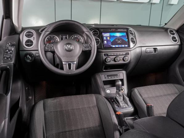 Volkswagen Tiguan I Рестайлинг с пробегом 2015 года, цена 1 469 000 рублей, 217175 км, внедорожник, Автокод Объявления