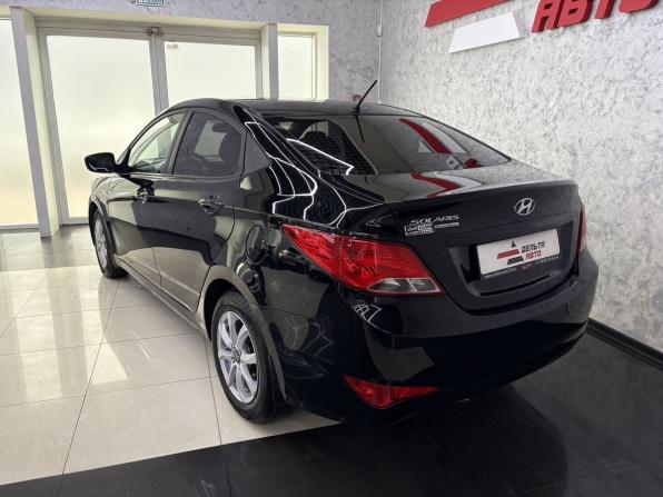 Hyundai Solaris I Рестайлинг с пробегом 2016 года, цена 899 000 рублей, 182467 км, седан, Автокод Объявления