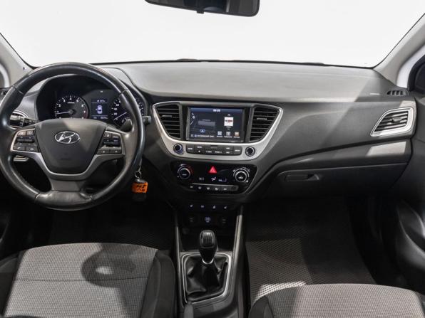 Hyundai Solaris II с пробегом 2019 года, цена 1 462 652 рубля, 81800 км, седан, Автокод Объявления
