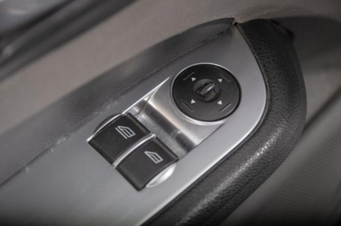 Ford Focus II Рестайлинг с пробегом 2010 года, цена 349 000 рублей, 179000 км, хэтчбек, Автокод Объявления