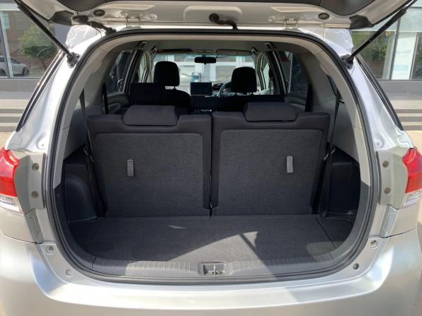 Toyota Wish II с пробегом 2011 года, цена 935 000 рублей, 199000 км, минивэн, Автокод Объявления