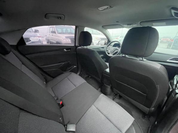 Hyundai Solaris II с пробегом 2019 года, цена 1 335 000 рублей, 103263 км, седан, Автокод Объявления
