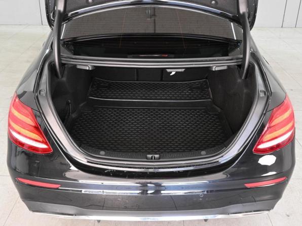 Mercedes-Benz E-Класс V (W213 S213 C238) с пробегом 2018 года, цена 2 949 000 рублей, 131421 км, седан, Автокод Объявления