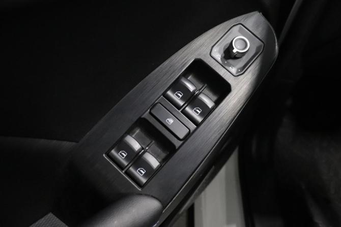 Haval Jolion I Рестайлинг с пробегом 2024 года, цена 1 758 000 рублей, 53848 км, внедорожник, Автокод Объявления