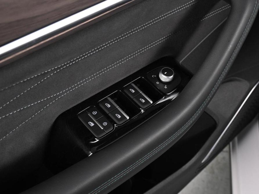 Geely Monjaro I Рестайлинг 2 Ростов-на-Дону  - изображение 22
