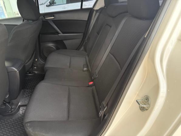 Mazda 3 II (BL) Рестайлинг с пробегом 2013 года, цена 819 000 рублей, 226500 км, седан, Автокод Объявления
