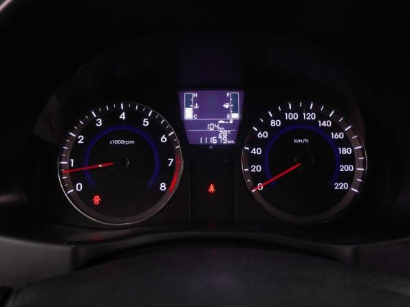 Hyundai Solaris I Рестайлинг с пробегом 2016 года, цена 949 000 рублей, 111679 км, седан, Автокод Объявления