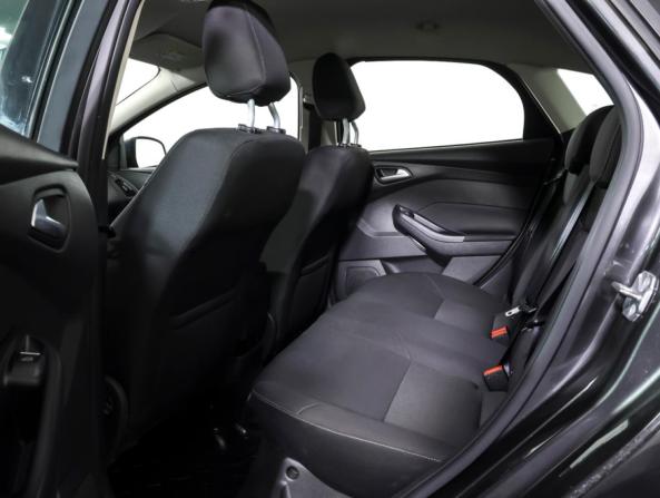 Ford Focus III Рестайлинг с пробегом 2017 года, цена 951 000 рублей, 122425 км, хэтчбек, Автокод Объявления