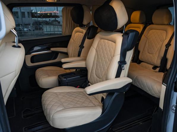 Mercedes-Benz V-Класс III (W447) с пробегом 2016 года, цена 3 099 000 рублей, 236430 км, минивэн, Автокод Объявления
