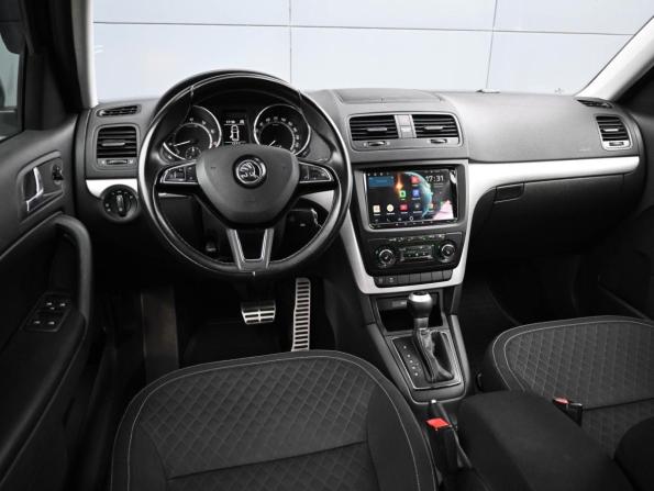 Skoda Yeti I Рестайлинг с пробегом 2016 года, цена 1 379 000 рублей, 174615 км, внедорожник, Автокод Объявления