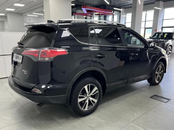 Toyota RAV4 IV (XA40) Рестайлинг с пробегом 2018 года, цена 2 680 000 рублей, 101609 км, внедорожник, Автокод Объявления