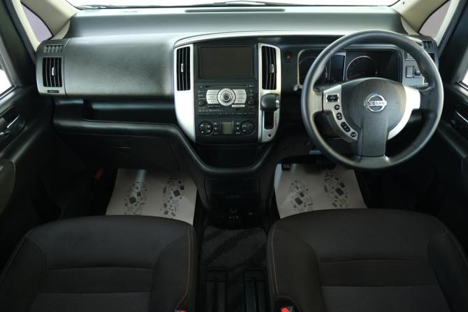 Nissan Serena III (C25) с пробегом 2008 года, цена 1 169 000 рублей, 179000 км, минивэн, Автокод Объявления