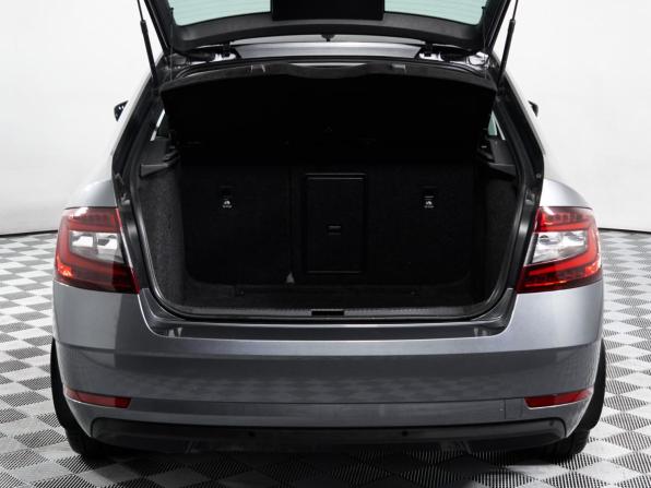 Skoda Octavia III (A7) Рестайлинг с пробегом 2020 года, цена 2 710 000 рублей, 51941 км, лифтбек, Автокод Объявления