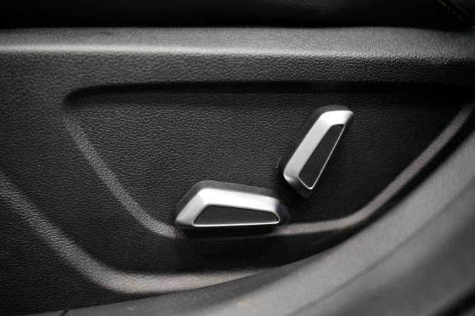 Geely Coolray I Рестайлинг 2 с пробегом 2025 года, цена 2 445 000 рублей, 9200 км, внедорожник, Автокод Объявления