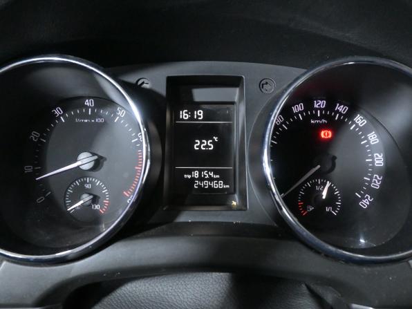Skoda Yeti I с пробегом 2011 года, цена 590 000 рублей, 250000 км, внедорожник, Автокод Объявления