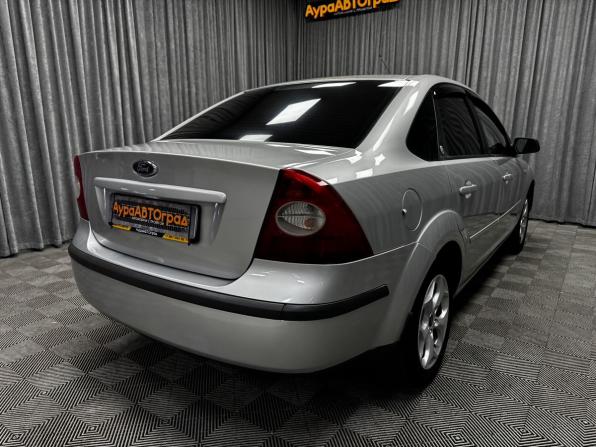 Ford Focus II с пробегом 2005 года, цена 390 000 рублей, 275437 км, седан, Автокод Объявления