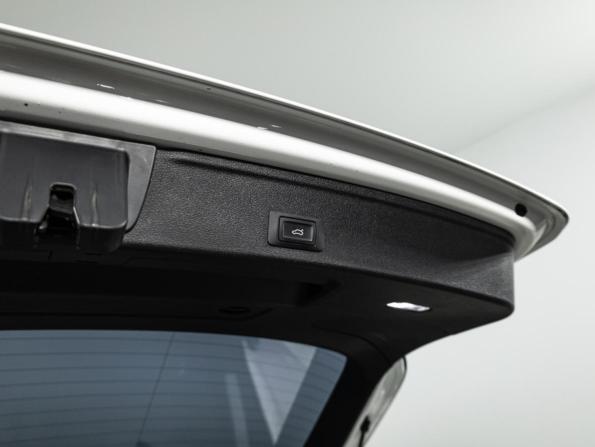 Audi A4 V (B9) с пробегом 2018 года, цена 2 050 000 рублей, 229252 км, универсал, Автокод Объявления
