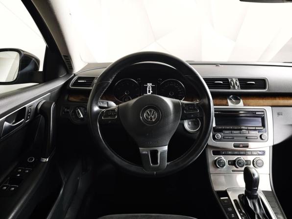 Volkswagen Passat B7 с пробегом 2012 года, цена 1 047 000 рублей, 187413 км, седан, Автокод Объявления